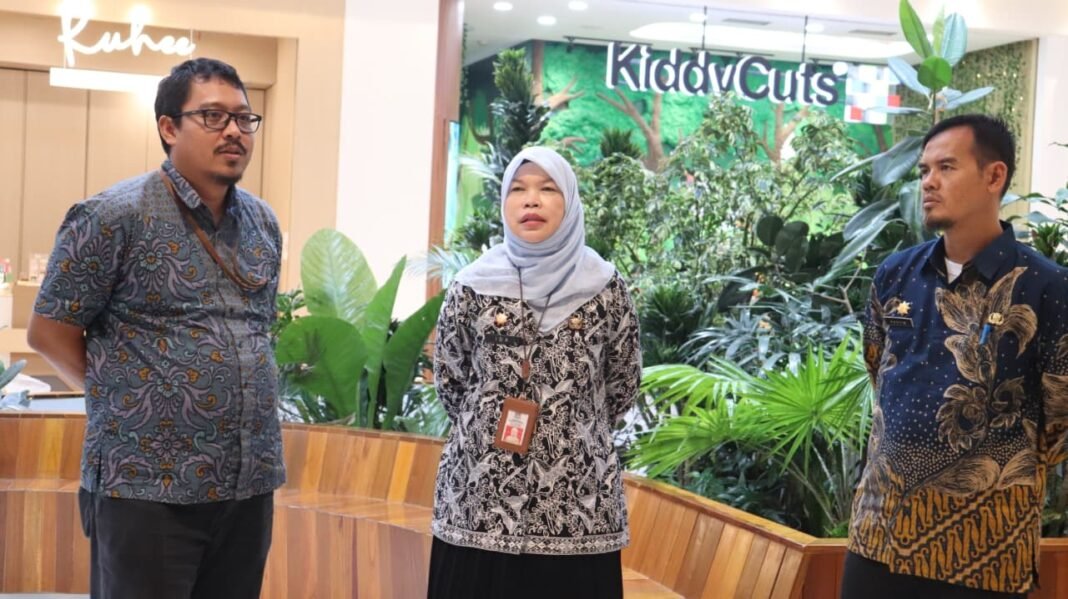 KemenPAN-RB Lakukan Penilaian Zona Integritas di Lingkungan Pemkab Bekas