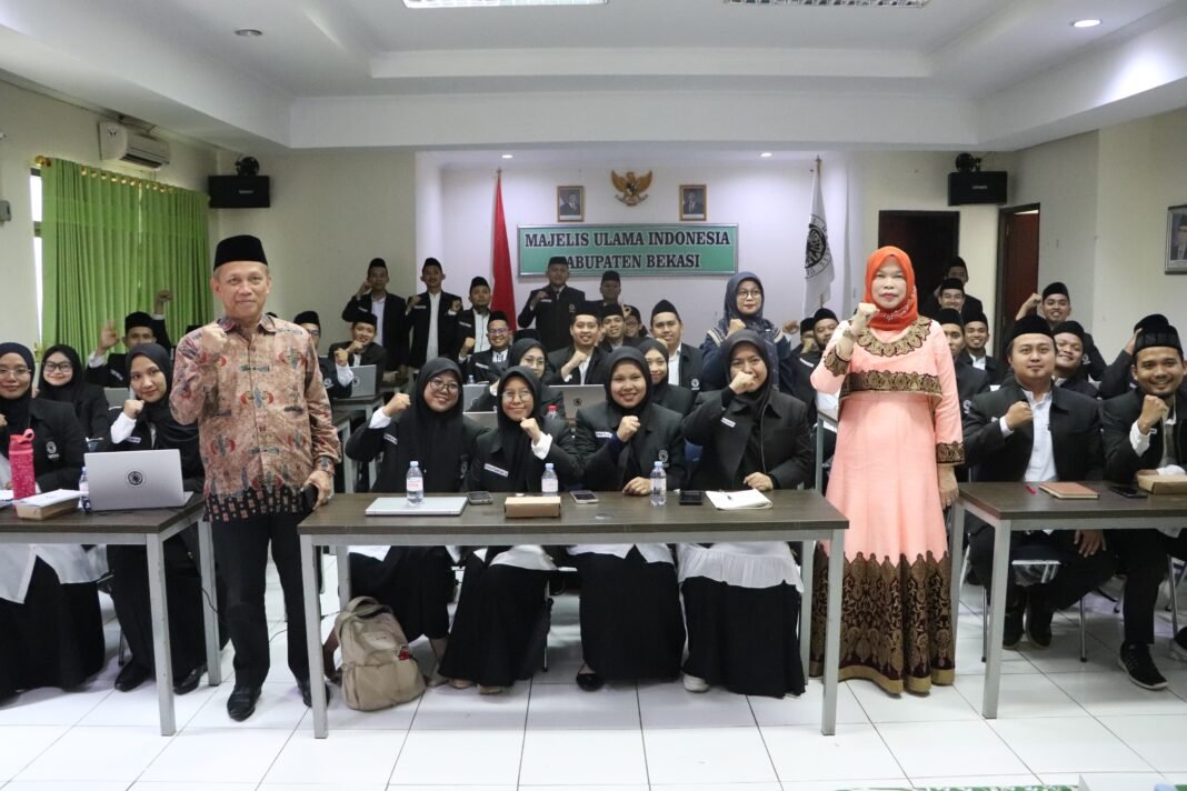 Perkuat Dakwah di Era Modern, MUI Bekasi Siapkan 40 Ulama Muda Melek Teknologi