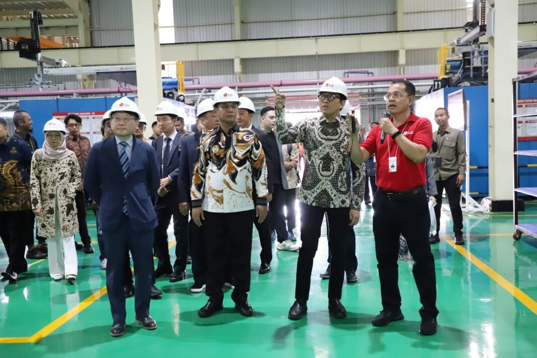 Pemkab Bekasi Perkuat Sinergi dengan Industri untuk Serap Tenaga Kerja Lokal