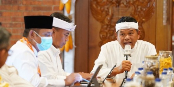 ๐๐ข๐ง๐๐ซ๐ ๐ข ๐๐ฎ๐ฌ๐๐ญ ๐๐๐ง ๐๐๐๐ซ๐๐ก, ๐๐๐ฏ๐ข๐ญ๐๐ฅ๐ข๐ฌ๐๐ฌ๐ข ๐๐๐ฆ๐๐๐ค ๐๐๐๐ข ๐๐จ๐ญ๐จ๐ซ ๐๐๐ง๐ ๐ ๐๐ซ๐๐ค ๐๐๐ฌ๐๐ฃ๐๐ก๐ญ๐๐ซ๐๐๐ง ๐๐๐ฌ๐ข๐ฌ๐ข๐ซ ๐๐๐ค๐๐ฌ๐ข