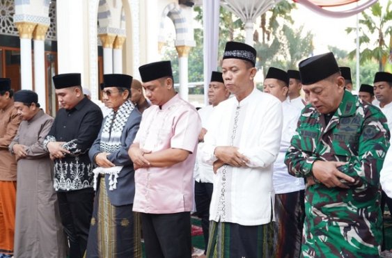 ๐๐๐ง๐ ๐ค๐ข๐ญ ๐๐๐ซ๐ข ๐๐๐ฆ๐๐๐๐ง, ๐๐ฅ๐ญ ๐๐ฎ๐ฉ๐๐ญ๐ข ๐๐๐ค๐๐ฌ๐ข ๐๐๐ค๐๐ง๐ค๐๐ง ๐๐๐ซ๐ฌ๐๐ญ๐ฎ๐๐ง ๐๐๐ง ๐๐ค๐ฌ๐ข ๐๐ฒ๐๐ญ๐ ๐ฎ๐ง๐ญ๐ฎ๐ค ๐๐๐ฆ๐๐ฃ๐ฎ๐๐ง